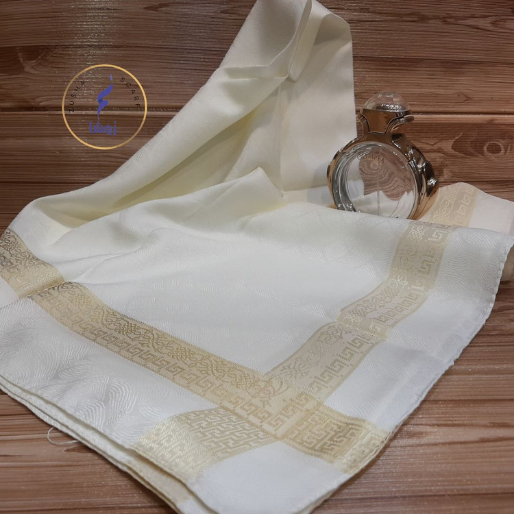 روسری مجلسی ۱۰۰ در ۱۰۰ سانتیمتر