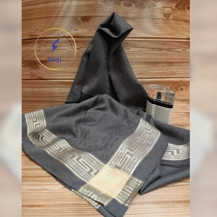 روسری ابریشمی