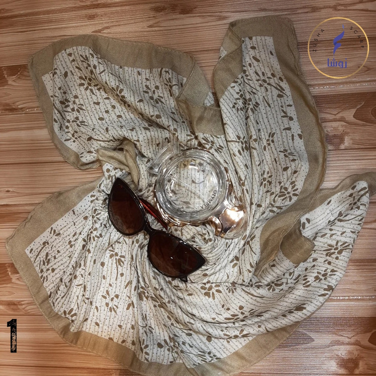 مینی اسکارف
